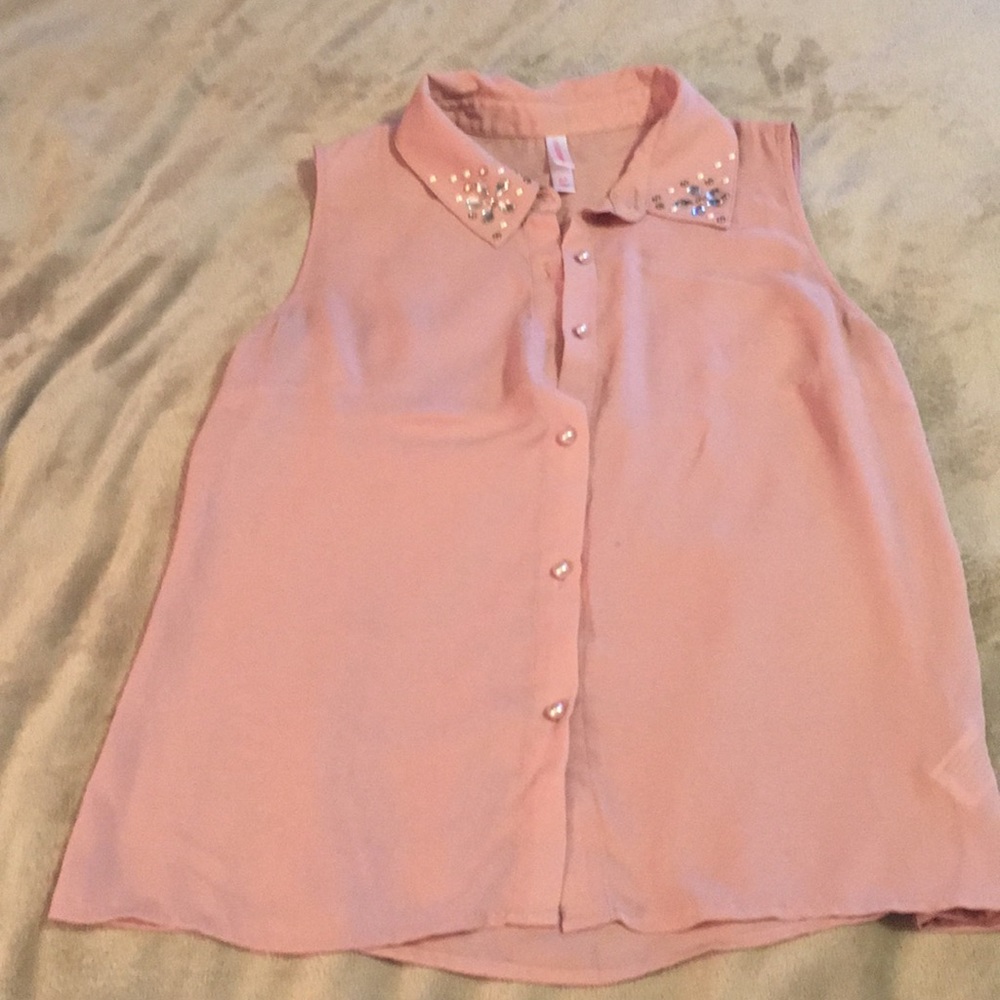 Pink/light maybe top